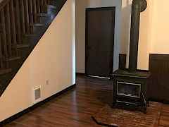 Beautiful wood floors-wood stove-Minter